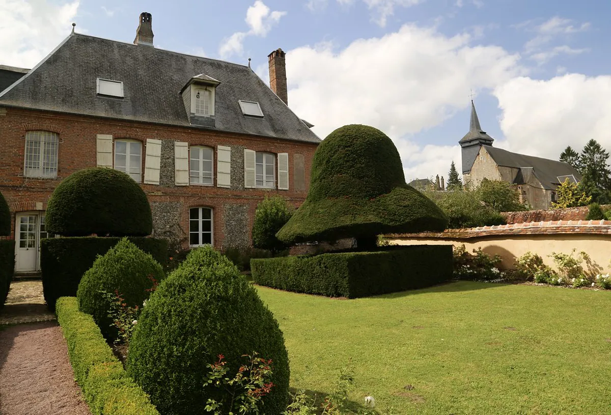 Discover Beautiful Private Gardens Open in Bergamo 2025