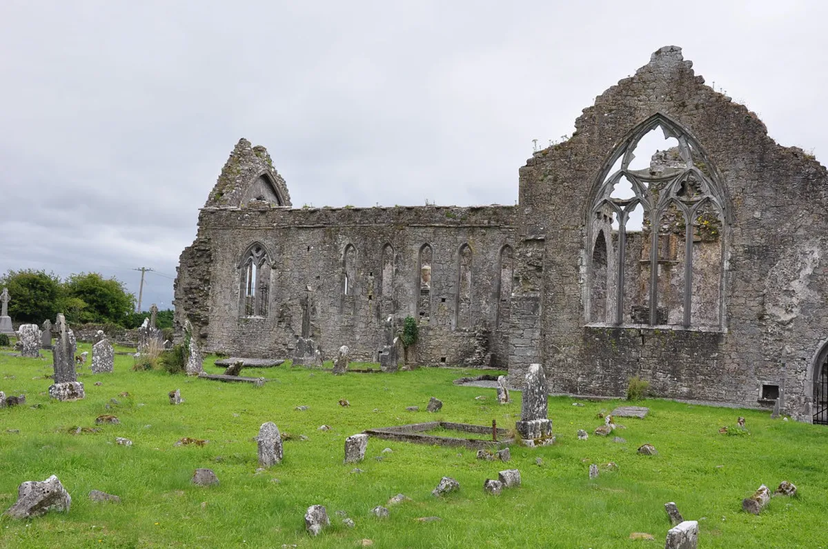 Explore Bologna Architecture: Self-Guided Walking Tour