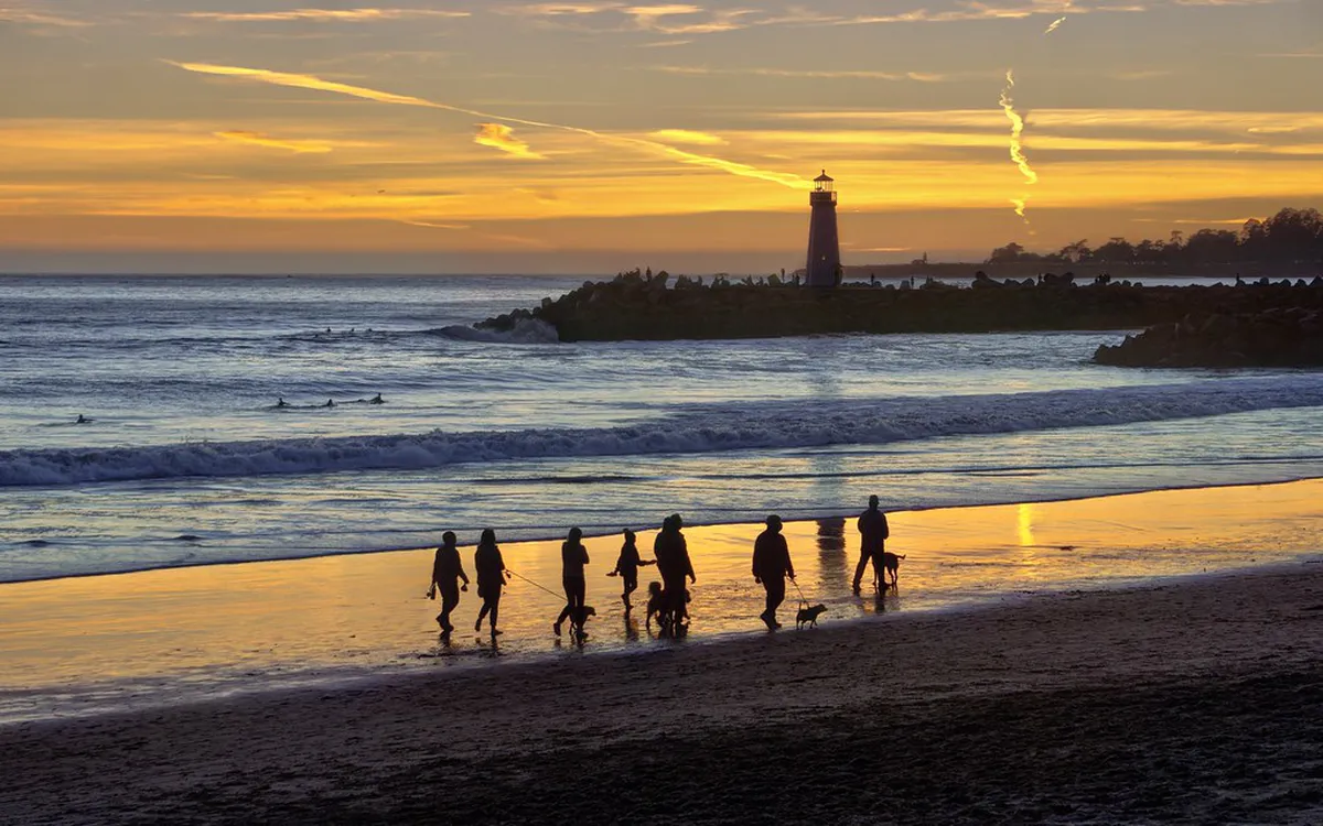 Leisurely Walks in Giardini Margherita Bologna