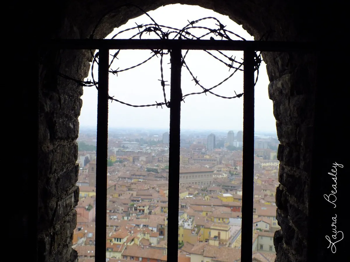 Short Walks Bologna Itinerary: Discover the Red City