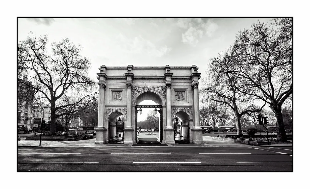 Unusual Sights on Bologna Walks in 2025