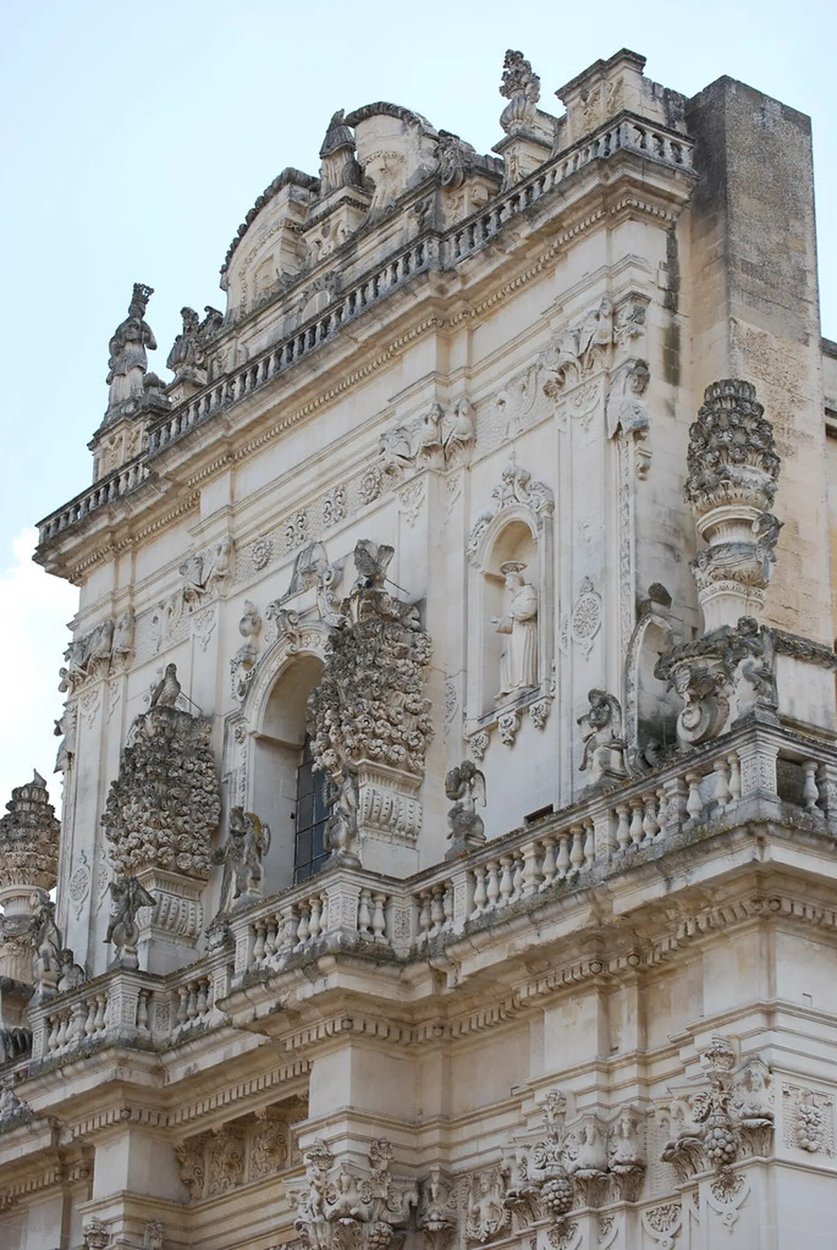 Lecce Guided Walk Cost Comparison 2025: Tour Prices