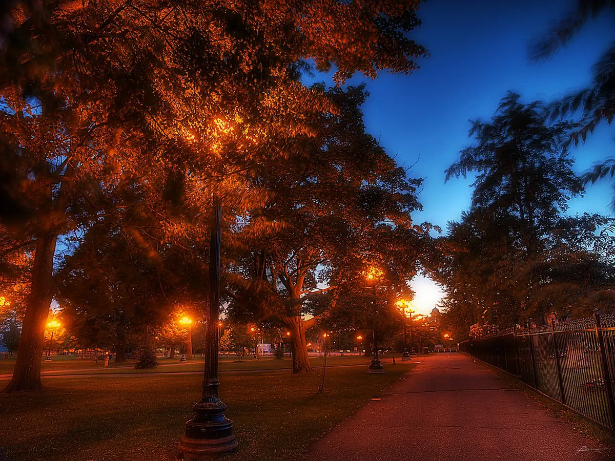 Best Evening Walks in Lucca: A 2025 Guide