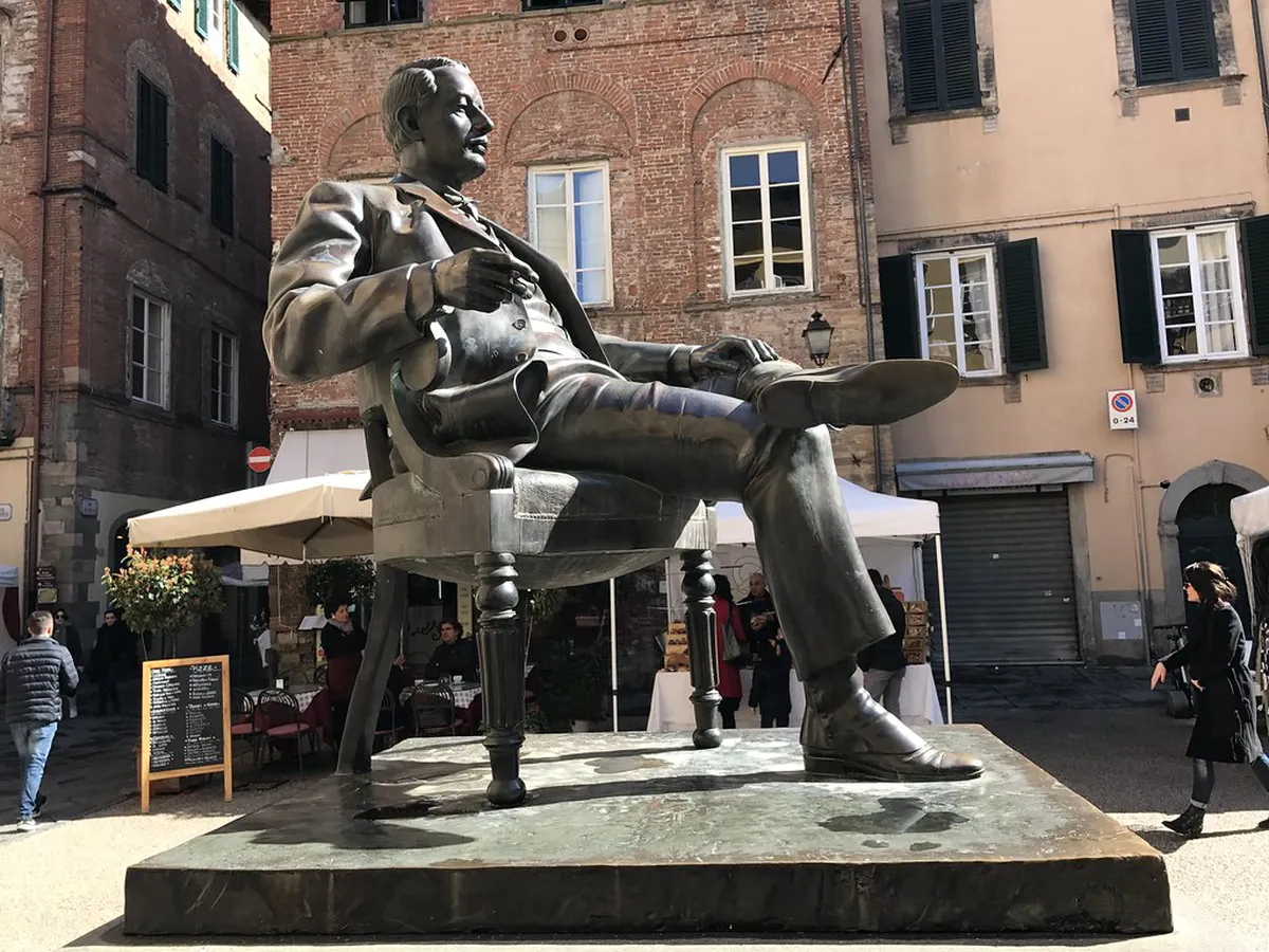 Discover the Best Lucca Walking Routes for 2025