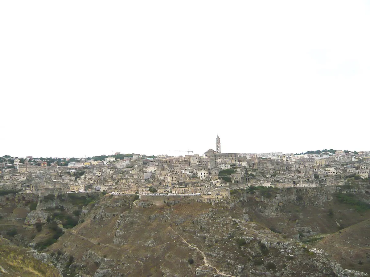 Explore Matera's Ancient Sassi Walking Routes in 2025