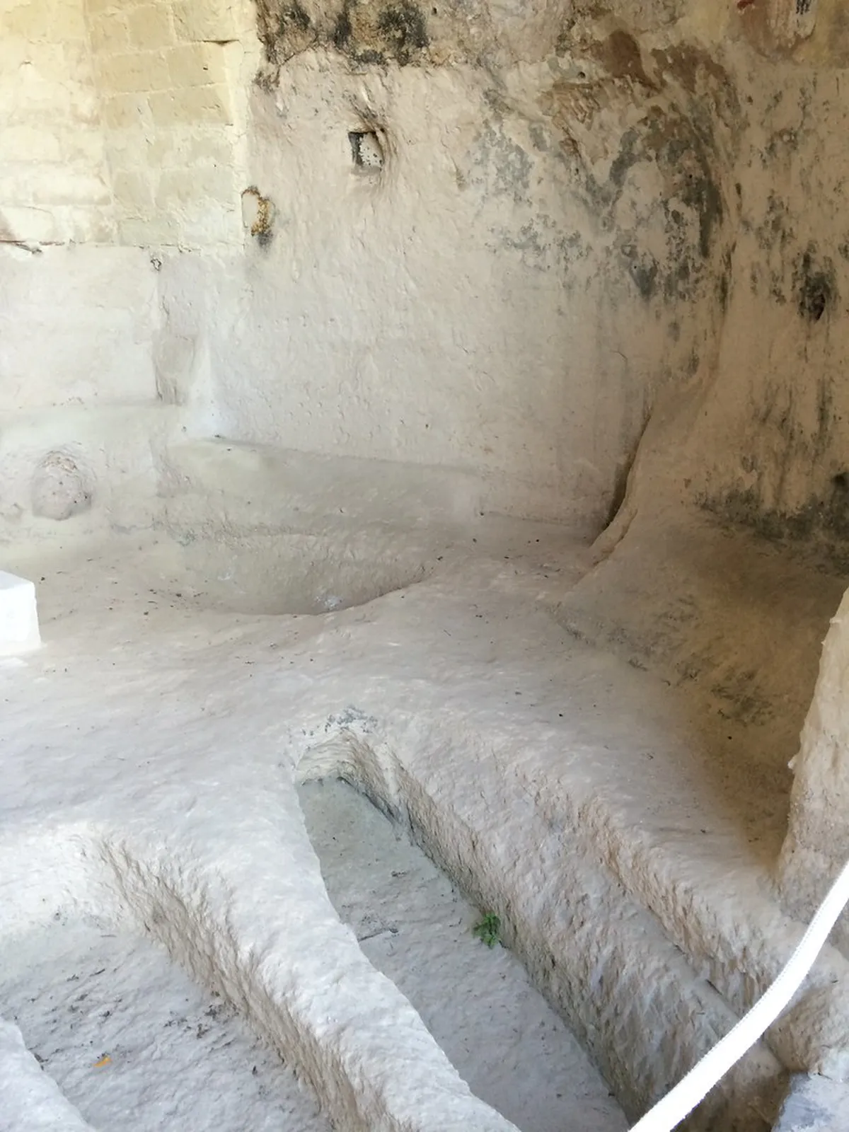 Matera Ancient History Walking Tour: Experience Italy's Sassi