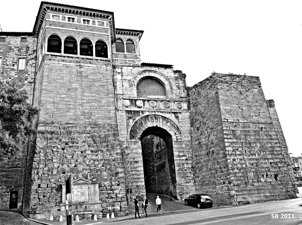History of Perugia City Walls Walk: A 2025 Guide