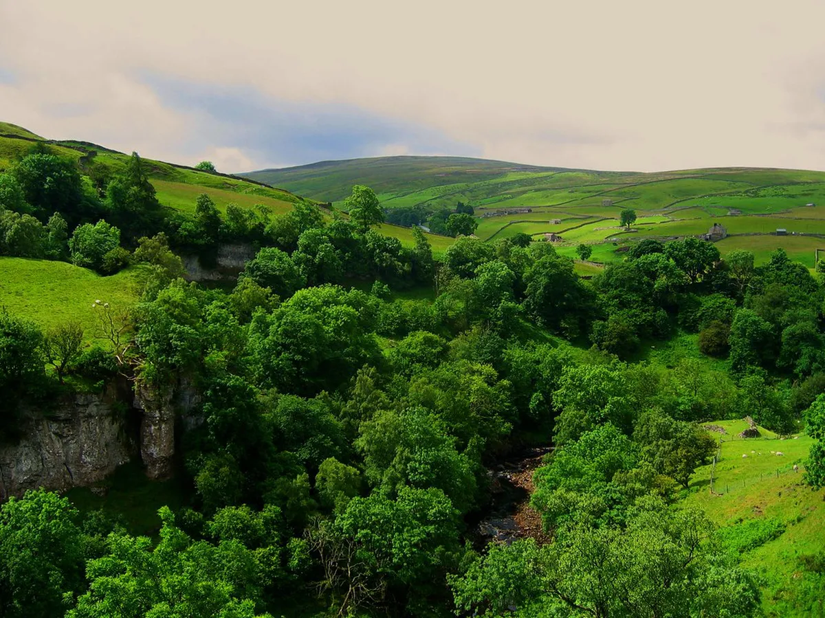 Best Time for Scenic Walks in Siena: Your 2025 Guide
