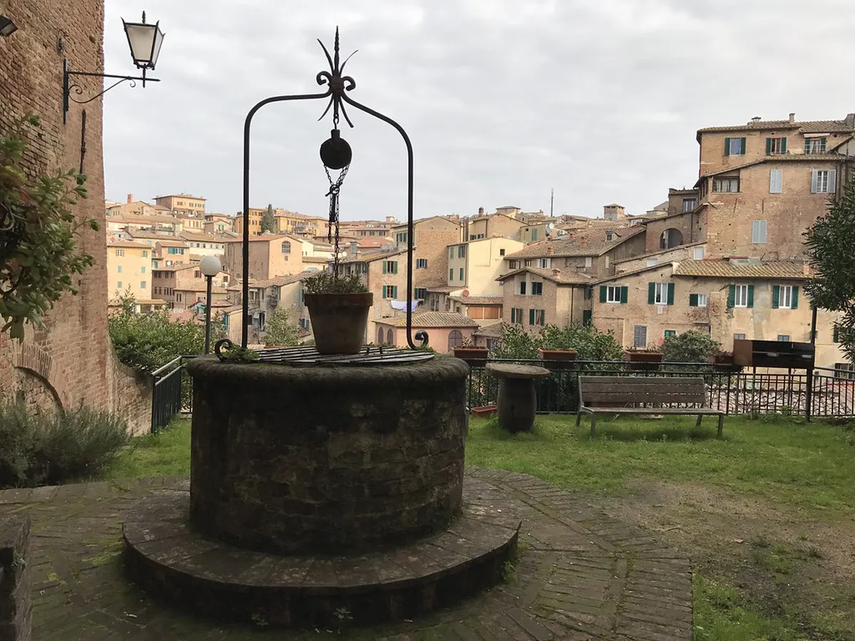 Historic Palio Route Walk in Siena: Your 2025 Guide
