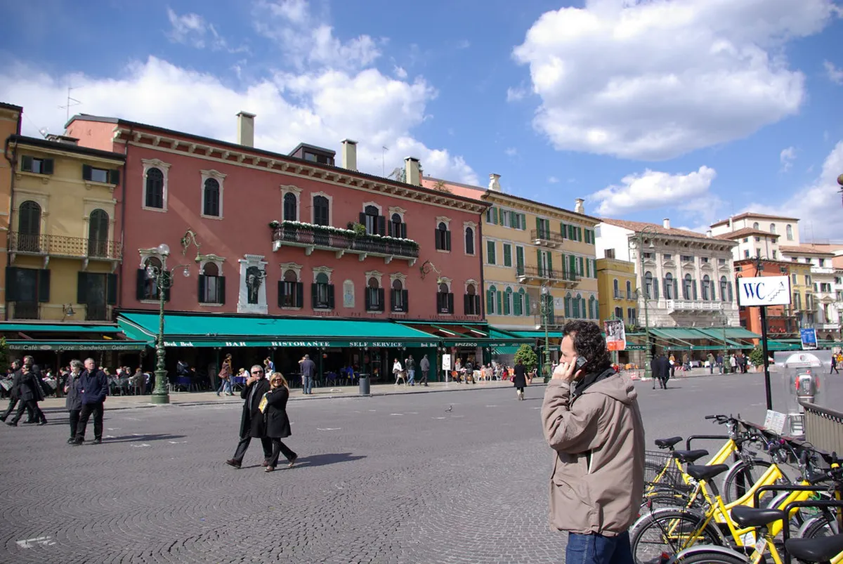 Verona Accessible Paths: Stroller Guide for Families