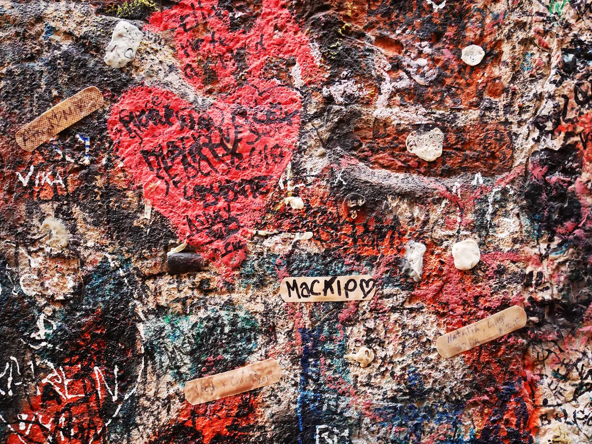 Verona's Romantic Walking Paths for Couples in 2025