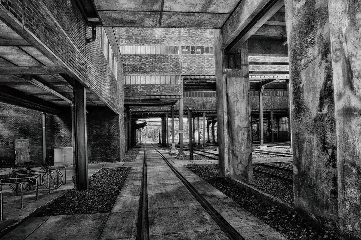 Hidden Alleys of Beira Mar Aveiro Walk Guide