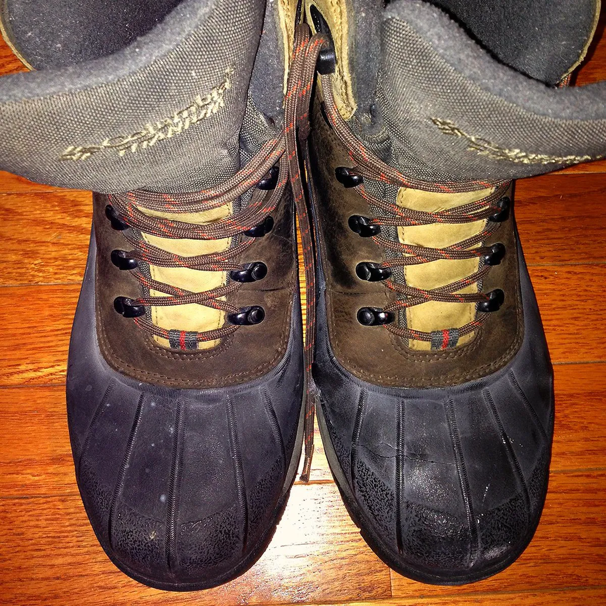 Best Hiking Boots for Sameiro Trails: 2026 Guide