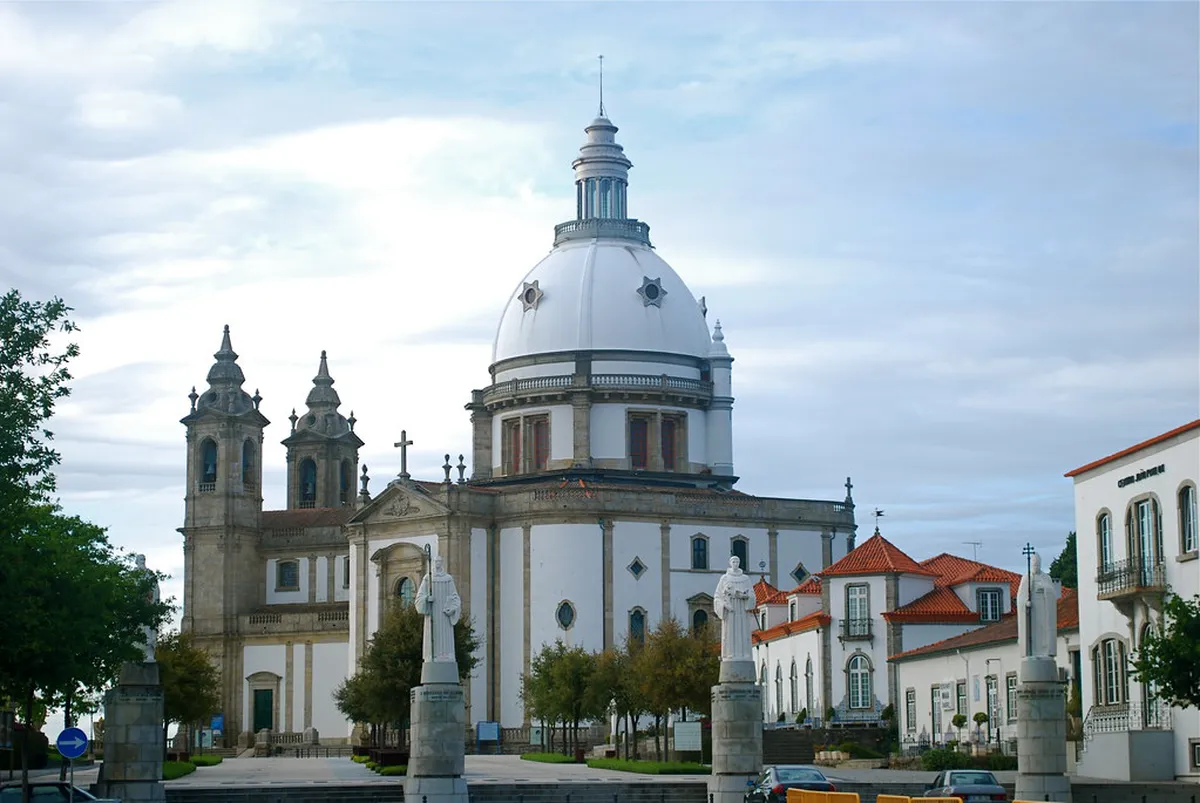 Walking from Bom Jesus to Sameiro Guide