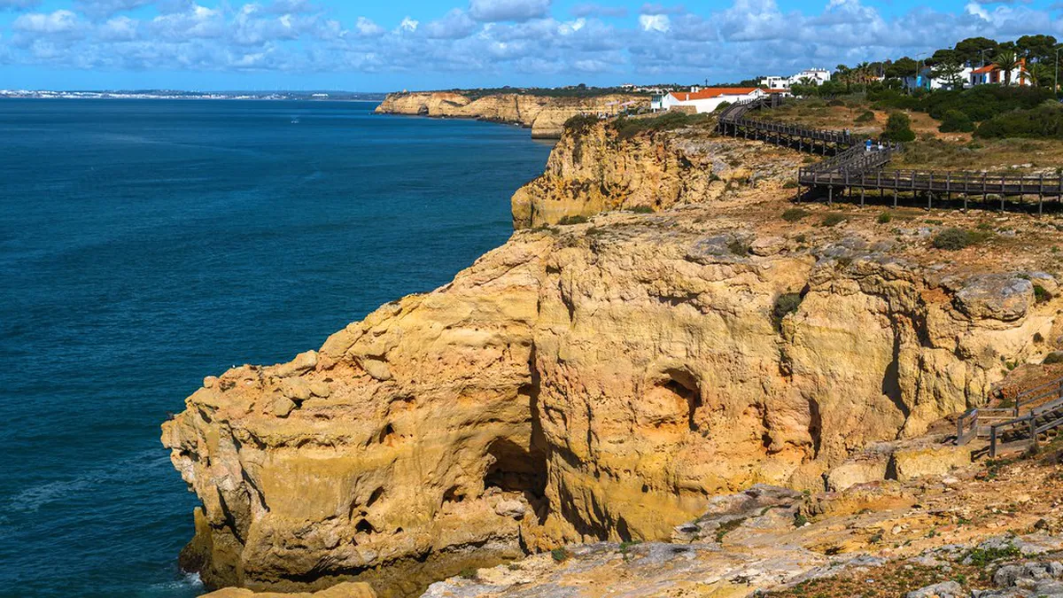 Carvoeiro Boardwalk walking guide