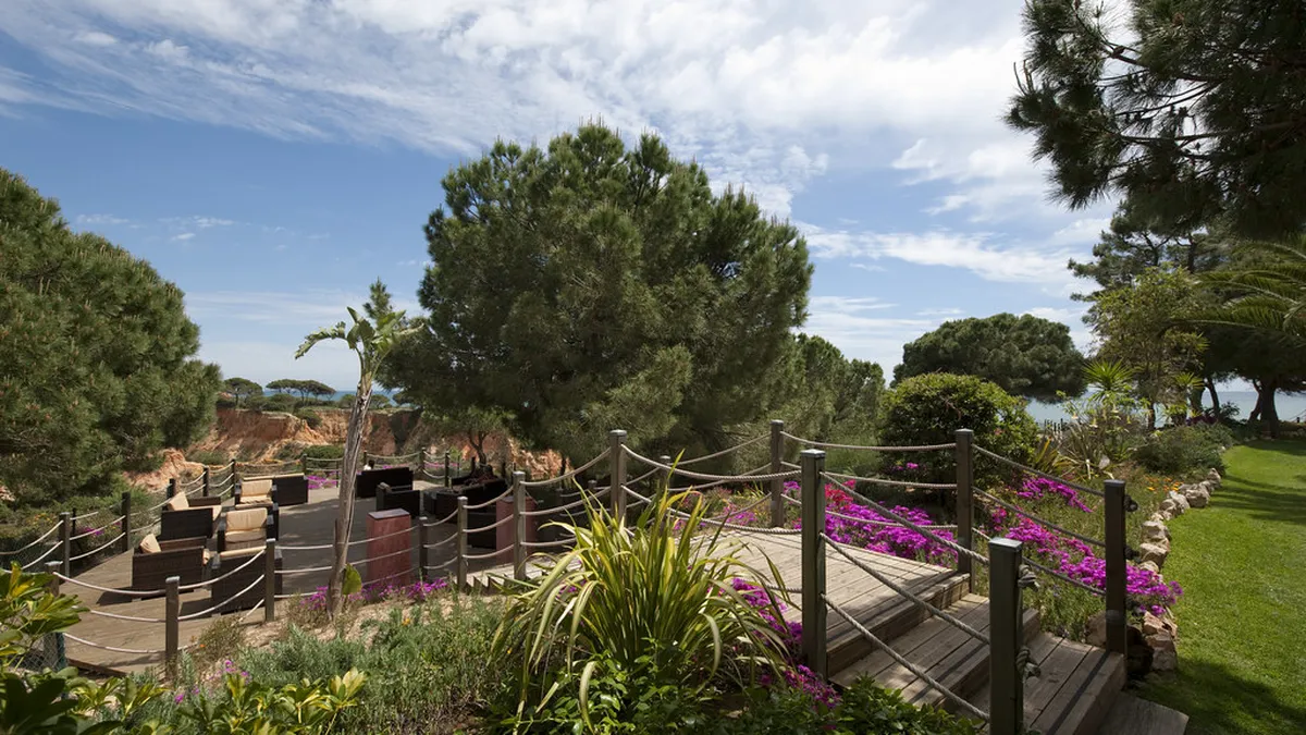 How to Access Ria Formosa Walking Paths