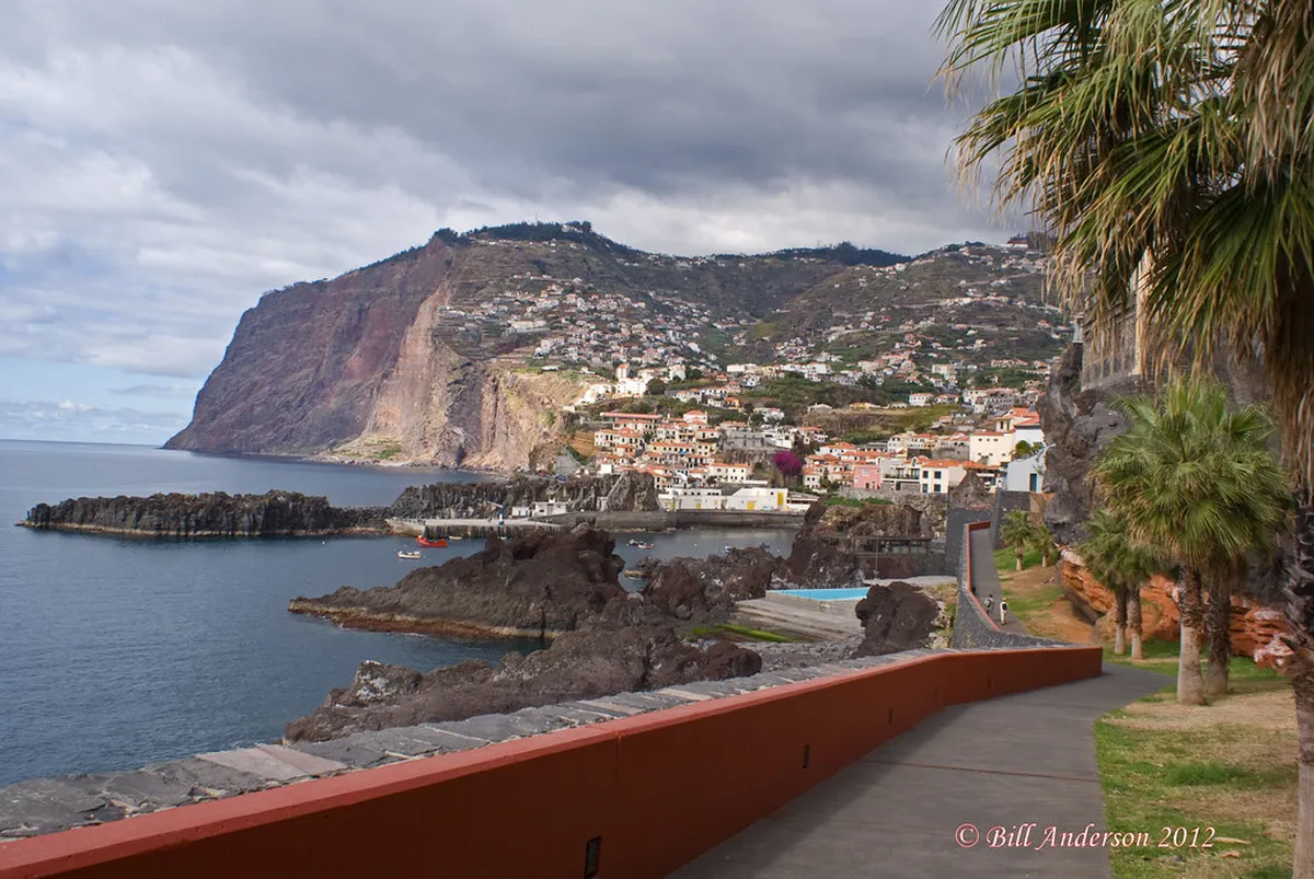 Funchal to Camara de Lobos Walking Guide 2026