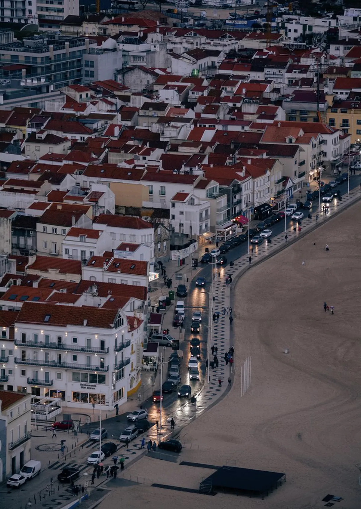 Nazaré Promenade Walk Distance and Time Estimate