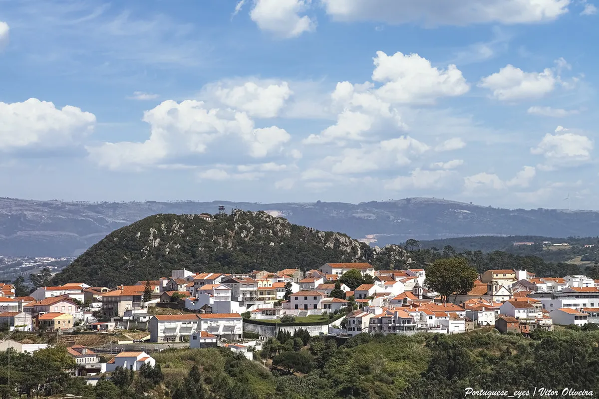 Pederneira Walking Path Historical Landmarks Guide Nazaré