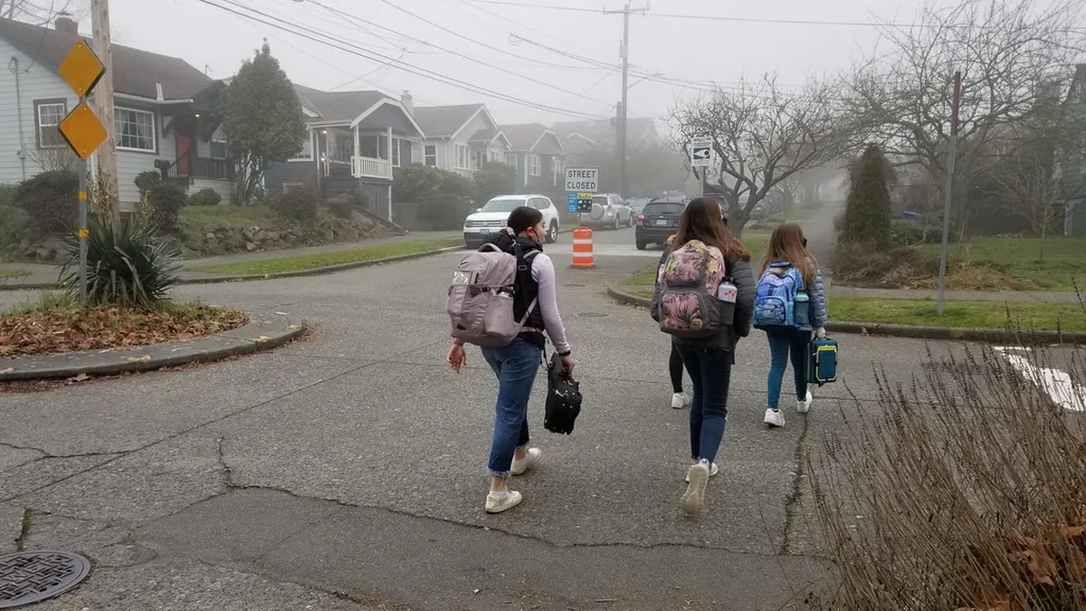 Safe Walking Routes for Kids in Pinhão Village