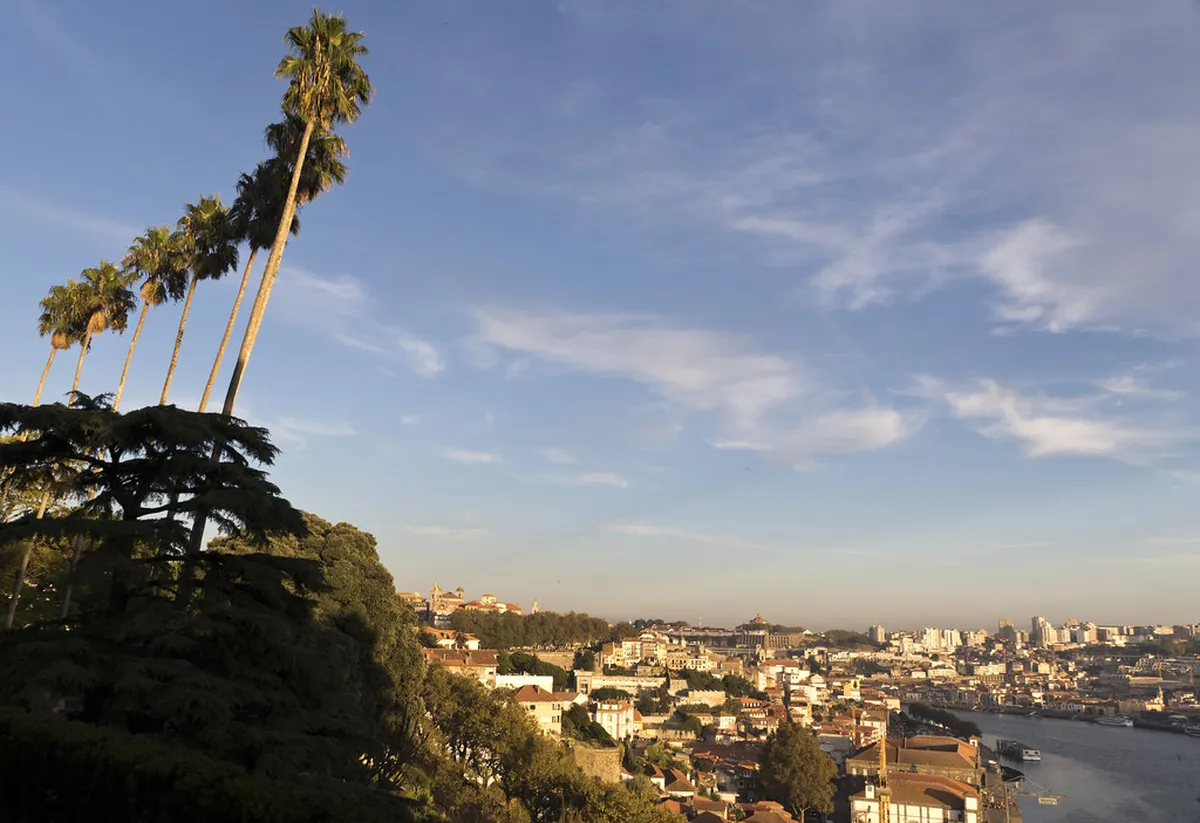 Jardins do Palácio de Cristal walks opening hours 2026