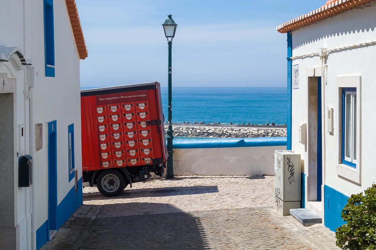 Sagres Town to Mareta Beach Walk: 2026 Guide
