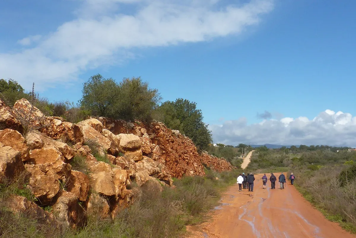 Guide to Walking from Silves to the Arade Dam