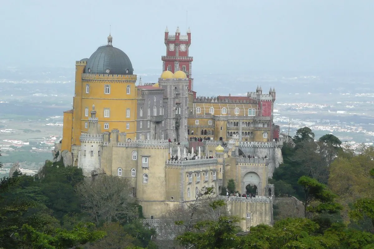 Best Quiet Walks Away From Sintra Tourists