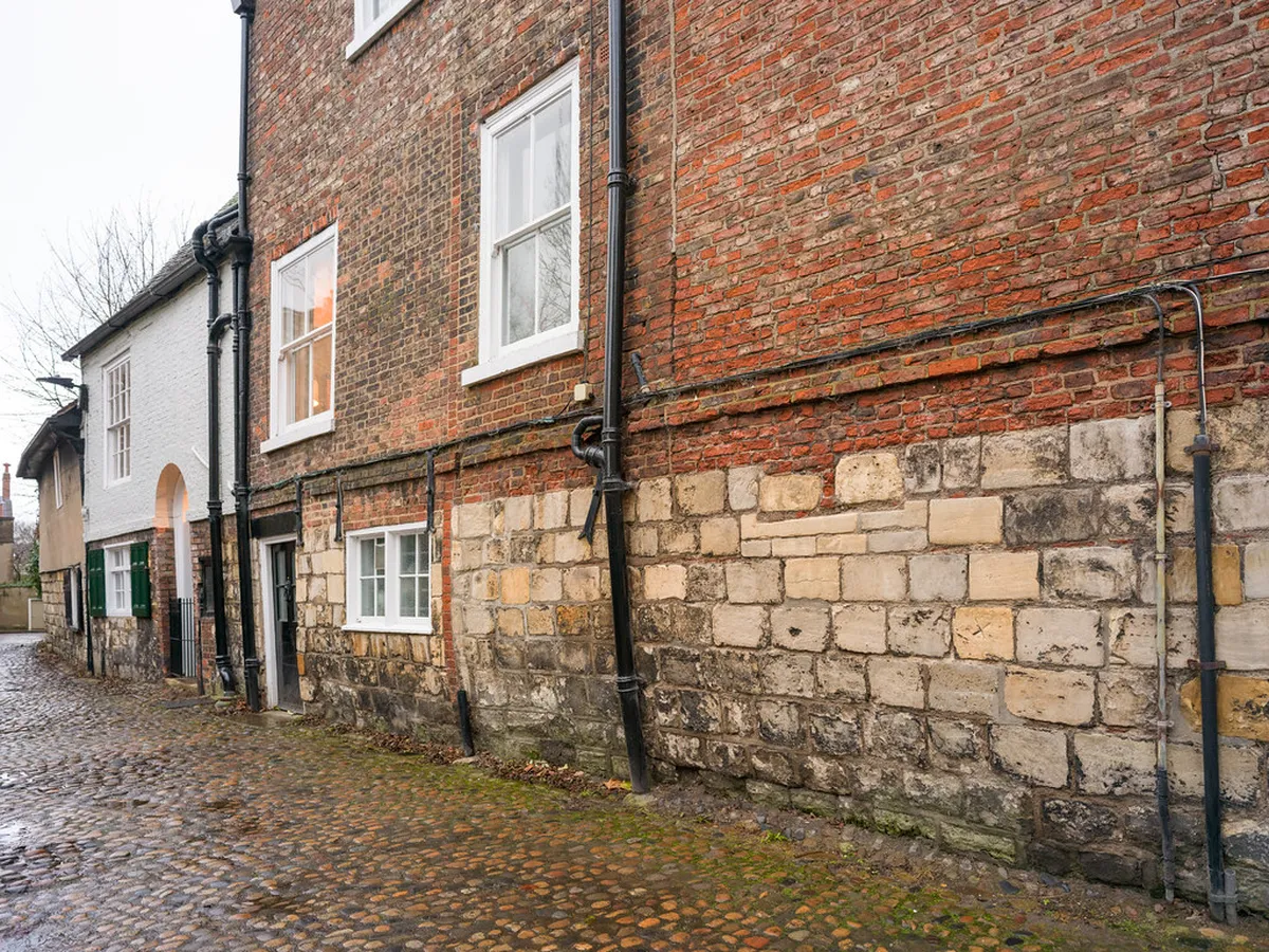 Best Scenic Riverside Cafes in Basel for Walkers