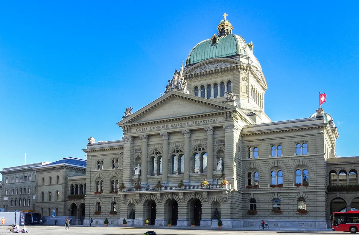 Best Aare River Loop Trails in Bern