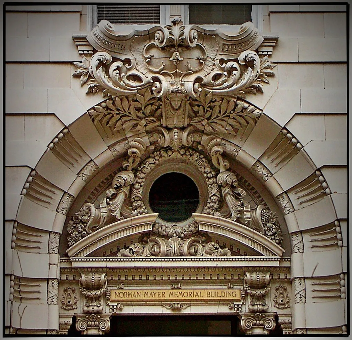 Self Guided Walking Tour of Chur Altstadt Guide