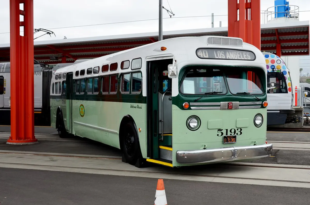 Bus to Grosse Scheidegg Grindelwald: 2026 Guide