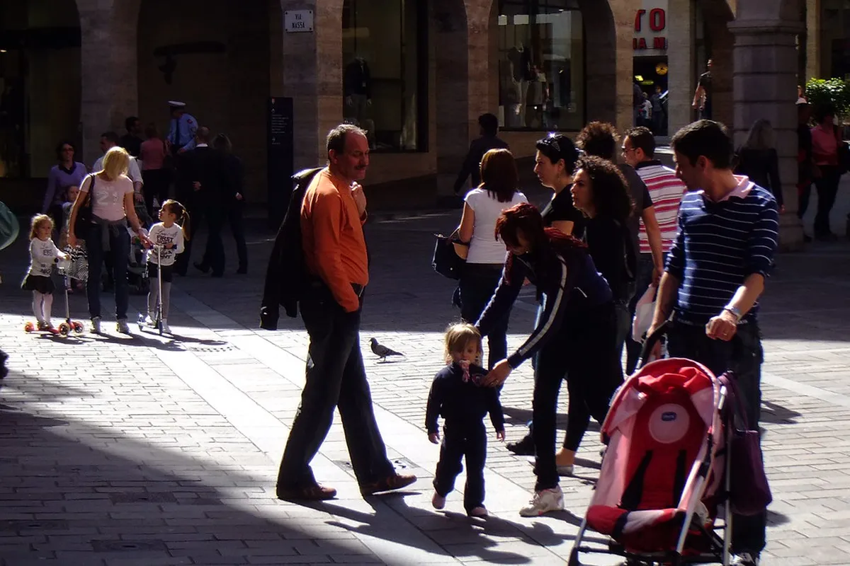 Are Lugano walking trails open in winter 2026?