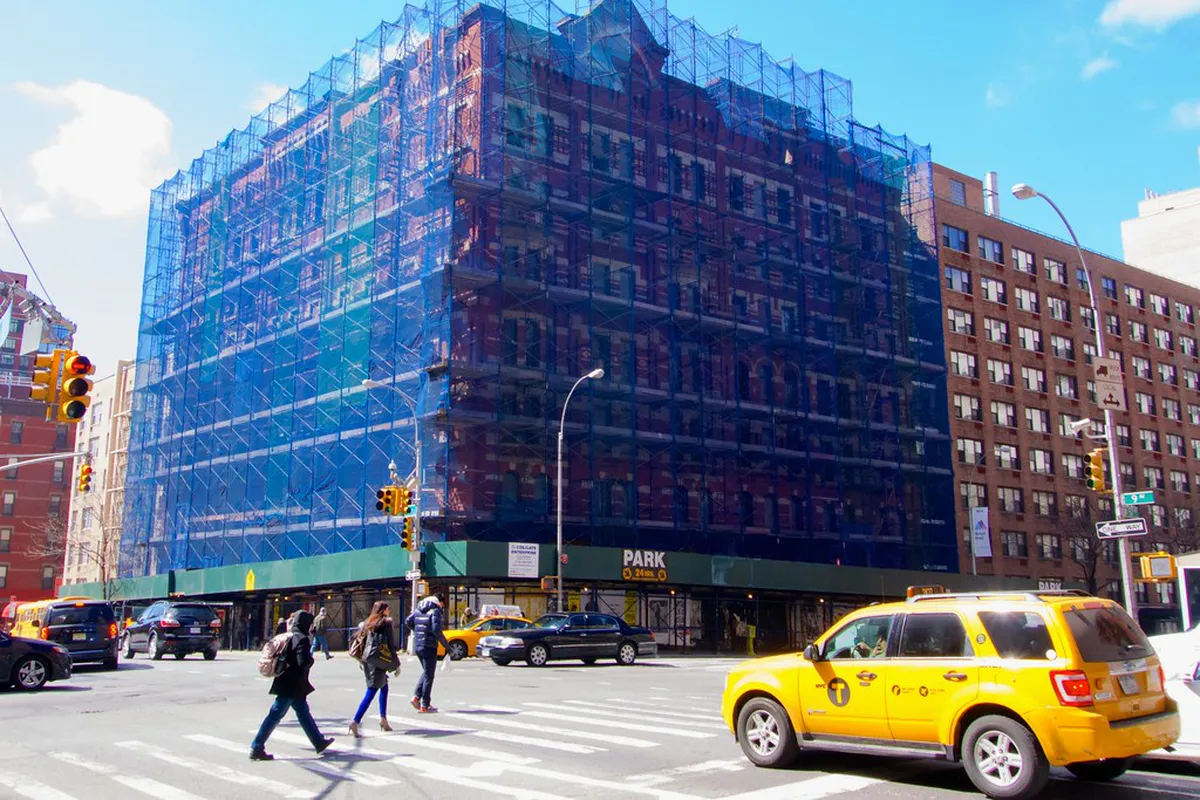 Best Medieval Architecture Spots Neuchâtel Walking Tour