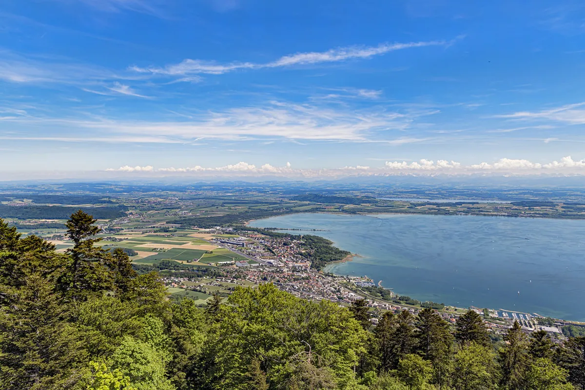Chaumont Panoramic Viewpoint Walks: Neuchâtel Guide