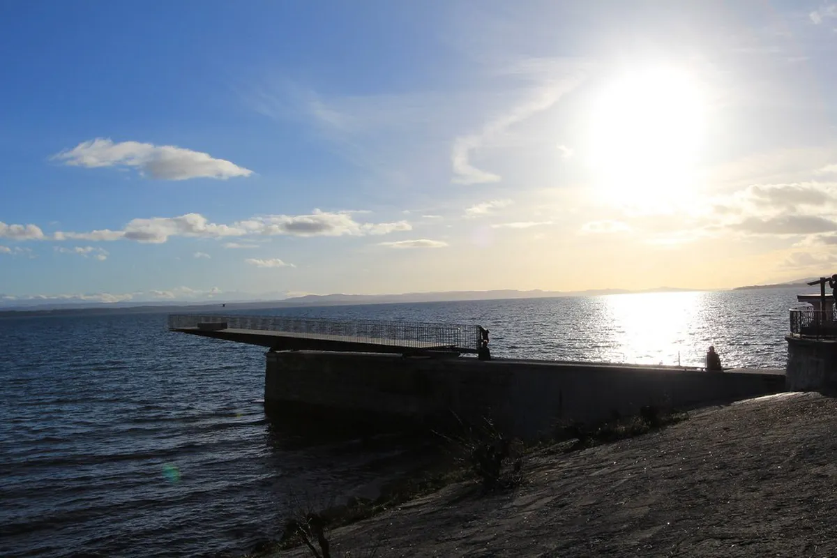 Lake Neuchâtel Promenade Walks: 2026 Guide