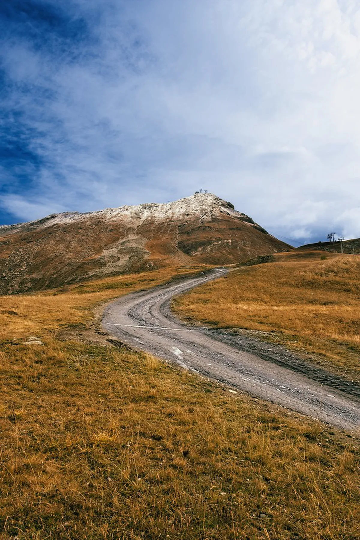 Zermatt Winter Walking Paths Guide: 2026 Tips