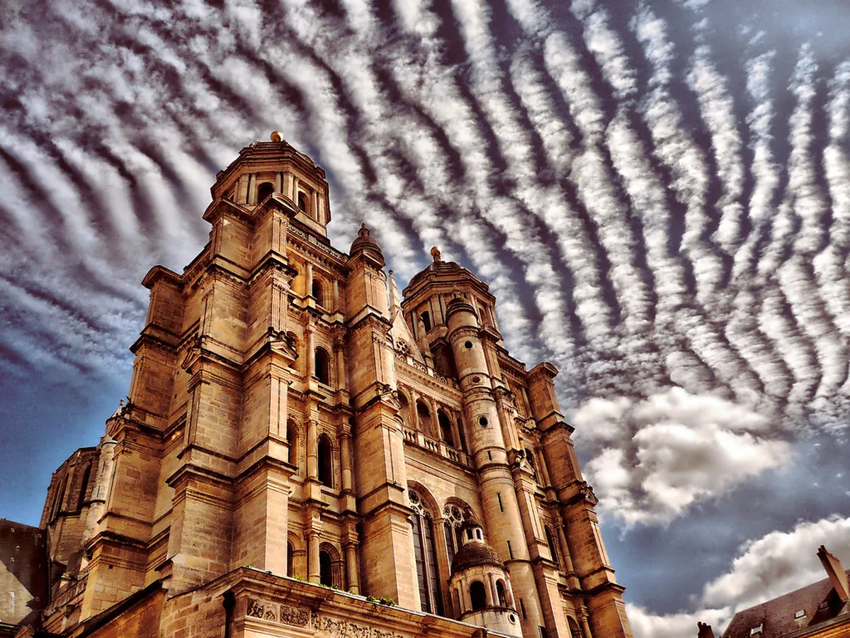 Group Walking Tours for Solo Travelers Zürich